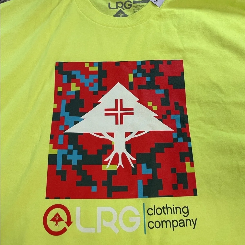 LRG men’s XL graphic all cotton t-shirt. New with tags. Bright!
